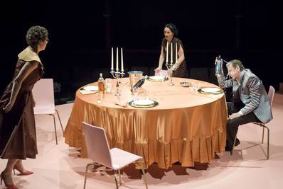 Szorcsik Krisztina, Spolarics Andrea, Mucsi Zoltán|Ilovszky Béla