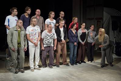 Jelenet az előadásból Baróthy (Máthé Zsolt)|Ilovszky Béla