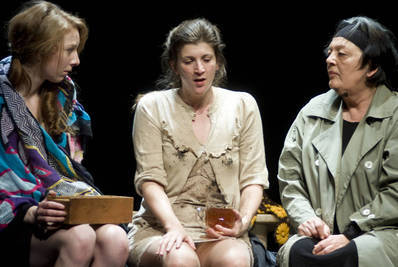 Bohoczki Sára, Wéber Kata, Martin Márta|Ilovszky Béla