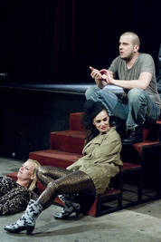 Herczeg Adrienn, Gergely Katalin, Mészáros Béla|Ilovszky Béla