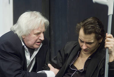 Tahi Tóth László, Varju Kálmán|Ilovszky Béla