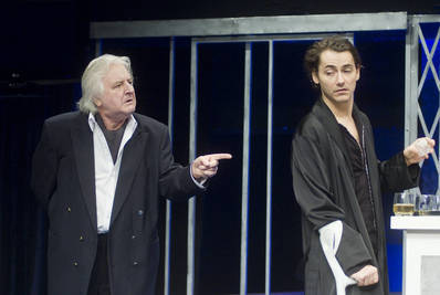 Tahi Tóth László, Varju Kálmán|Ilovszky Béla