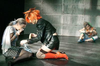 Nagy Erika, Kara Tünde, Libor Laura|Ilovszky Béla