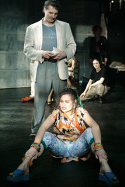 Hayth Zoltán, Libor Laura - jelenet|Ilovszky Béla