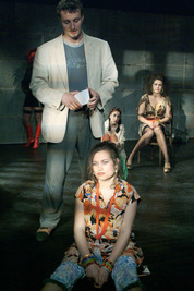 Hayth Zoltán, Libor Laura - jelenet|Ilovszky Béla