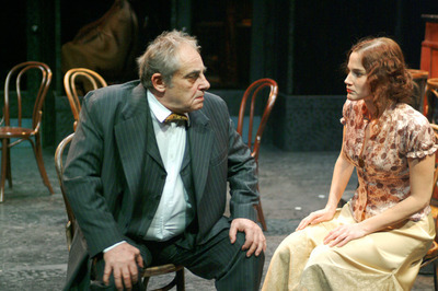 Hollósi Frigyes, Martinovics Dorina|Ilovszky Béla