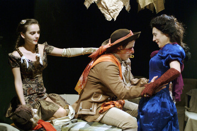 Rusznák Adrienn, Lovas Dániel, Nyakó Júlia|Ilovszky Béla