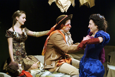 Rusznák Adrienn, Lovas Dániel, Nyakó Júlia|Ilovszky Béla