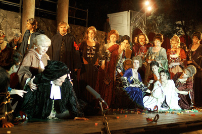 Jelenet az előadásból|Ilovszky Béla