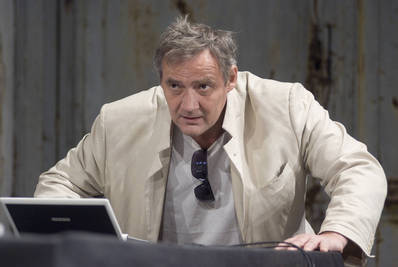 Szinovál Gyula|Ilovszky Béla