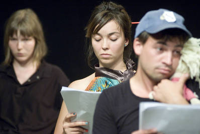 Hegedűs Barbara, Sipos Eszter, Barsi Márton|Ilovszky Béla