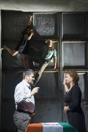 Mokány Csaba, Varga Anikó, (előtérben) Herman Flóra, Varga Ádám|Ilovszky Béla