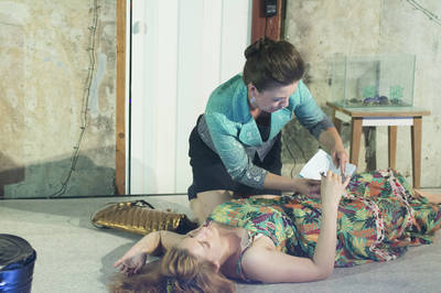 Tarr Judit, Korcsmáros Felícia|Ilovszky Béla