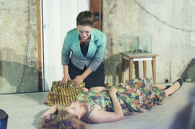 Tarr Judit, Korcsmáros Felícia|Ilovszky Béla