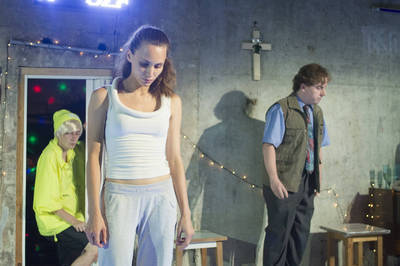 Simányi Zsuzsanna, Cseh Dávid|Ilovszky Béla