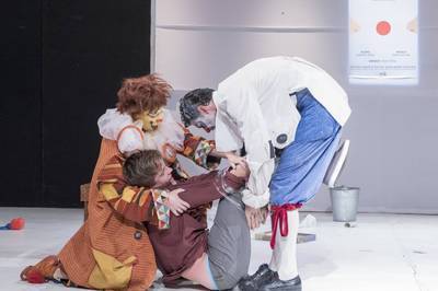 Császár Réka, Kroó Balázs|Ilovszky Béla